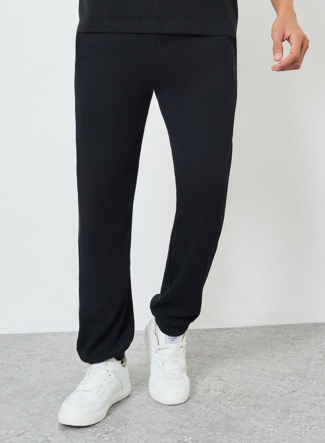 Styli Men Black Waffle Knit Slim Fit Joggers - Image 4